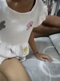 neha_singh0 webcam model stream image