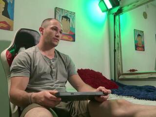 Axel Fairchaild webcam model stream image
