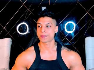 Owen Wolfe webcam model stream image