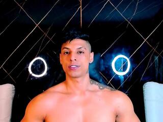 Owen Wolfe webcam model stream image