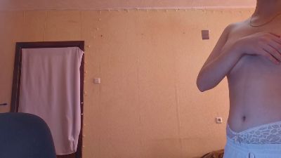 RoxanaKneisler webcam model stream image