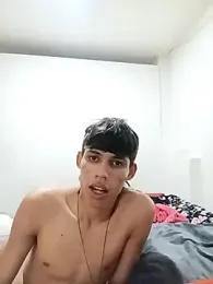 mazo18 webcam model stream image