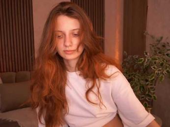 CuteeFoxy webcam model stream image