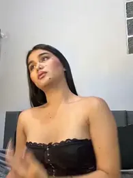 AngelHille webcam model stream image