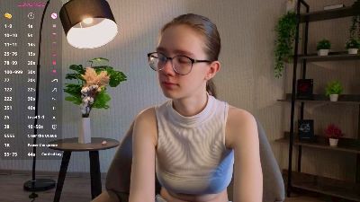 MadonnaHarward webcam model stream image