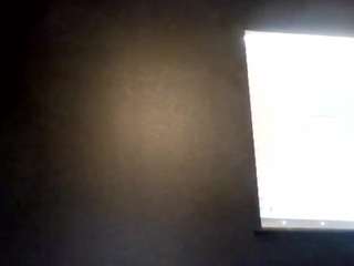 tallhungcloudyy webcam model stream image
