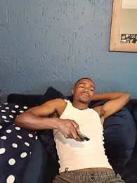 Boyzn_unfiltered webcam model stream image
