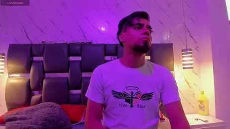 PittAndLunaa webcam model stream image