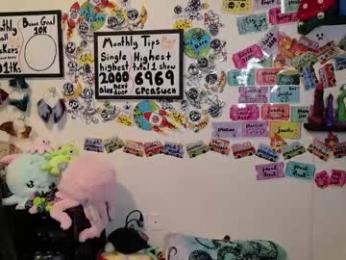 ten_tickle_pixie webcam model stream image