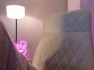 akura011 webcam camsoda model stream image