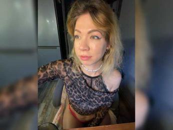 Lexy-Luna webcam model stream image