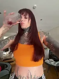 AileenInkOfficial webcam model stream image