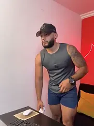 Mike_savage3 webcam stripchat model stream image