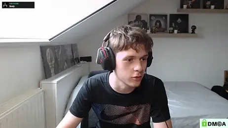 h3lon webcam model stream image