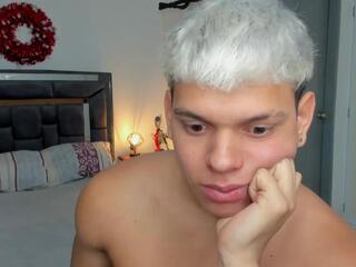 Stefan Lennox webcam model stream image