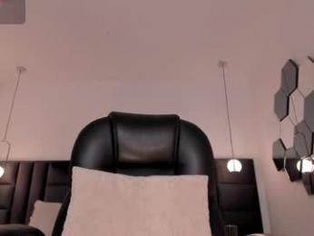 marylewis_ webcam model stream image
