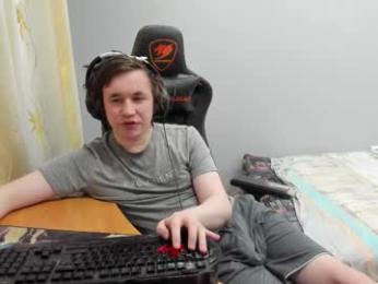 iliaskrislove webcam chaturbate model stream image