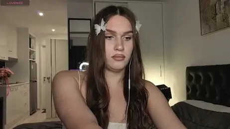 SophieTrner webcam model stream image