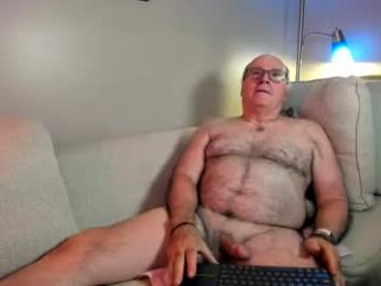 dantes_lion webcam model stream image