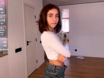 EvonneHeally webcam model stream image