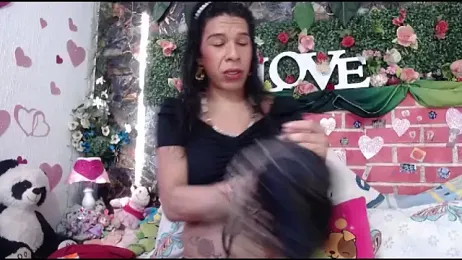 DesireDirtyTS__ webcam model stream image