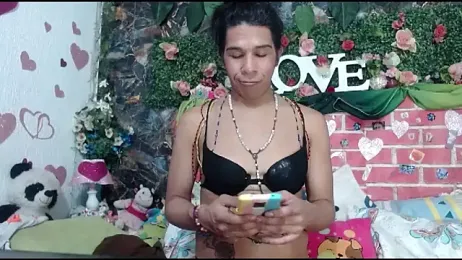 DesireDirtyTS__ webcam model stream image