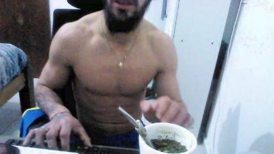 Bjamin webcam model stream image