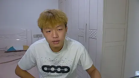 Chocolates-001 webcam model stream image