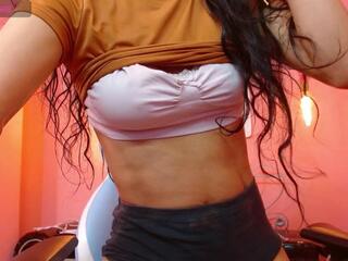 Seleny Fitnes webcam model stream image