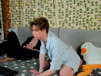 tedy_lun webcam model stream image