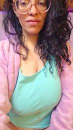 Lucci_Lovee webcam model stream image