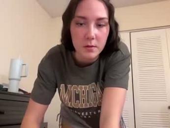 kayliexxw webcam model stream image
