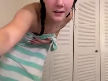 kayliexxw webcam model stream image