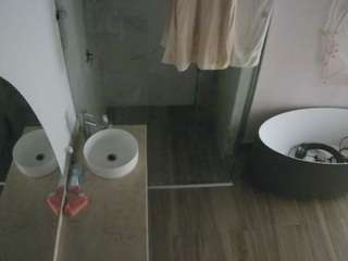 voyeurcam-casa-salsa-bathroom-6 webcam model stream image