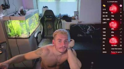Rayzel_White webcam model stream image