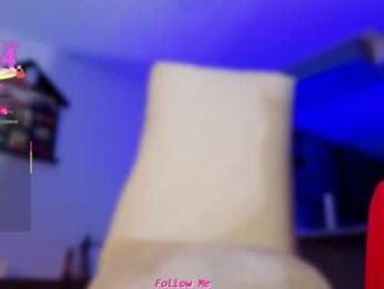 chloe_cooperr webcam model stream image
