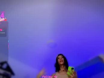 chloe_cooperr webcam model stream image