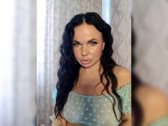 Kirakedi webcam model stream image