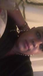 Farah97 webcam model stream image