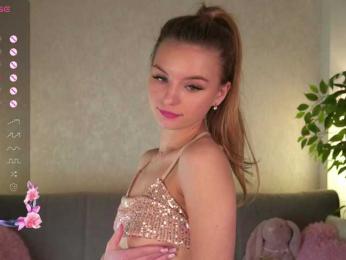 ilittleheart webcam model stream image