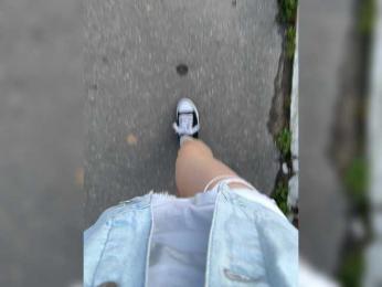 18YoungPussy18 webcam bongacams model stream image