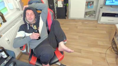 tonibiteen21 webcam model stream image
