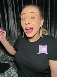 Strongqueen webcam stripchat model stream image