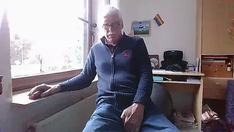 super-snoopy webcam model stream image