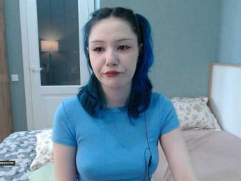 Hugo-Min webcam model stream image