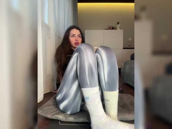 babyymommy webcam model stream image