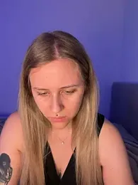 lunawolf21 webcam model stream image