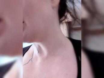 Dragon_fruit webcam model stream image