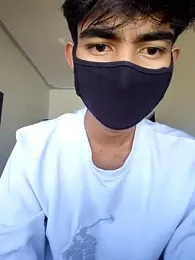 its_coco72 webcam model stream image