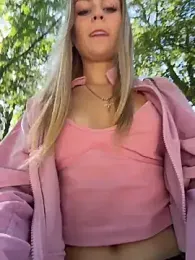 RossyMood webcam stripchat model stream image